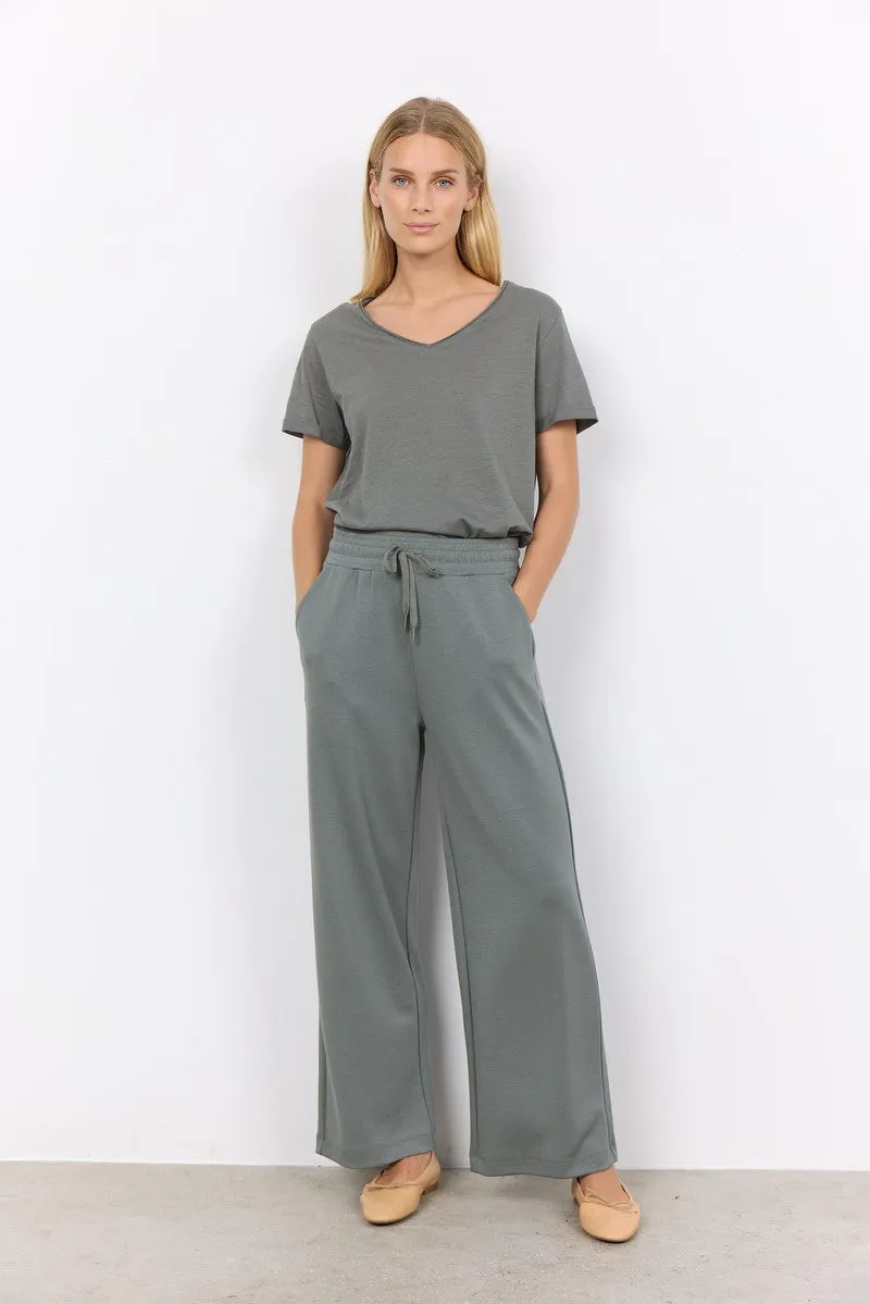 Banu Straight Leg City Pant in Iron Grey