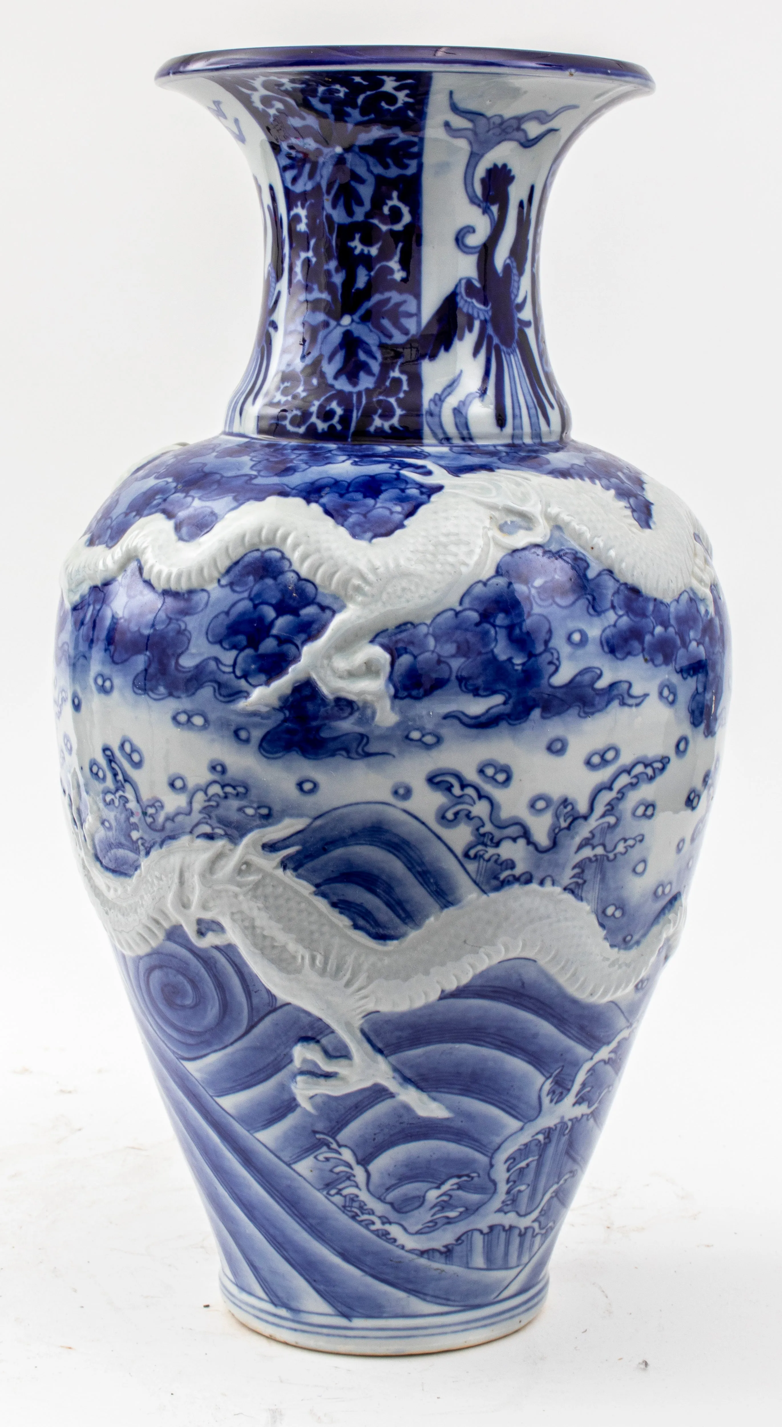 Chinese Blue and White Haitangzu Porcelain Vase