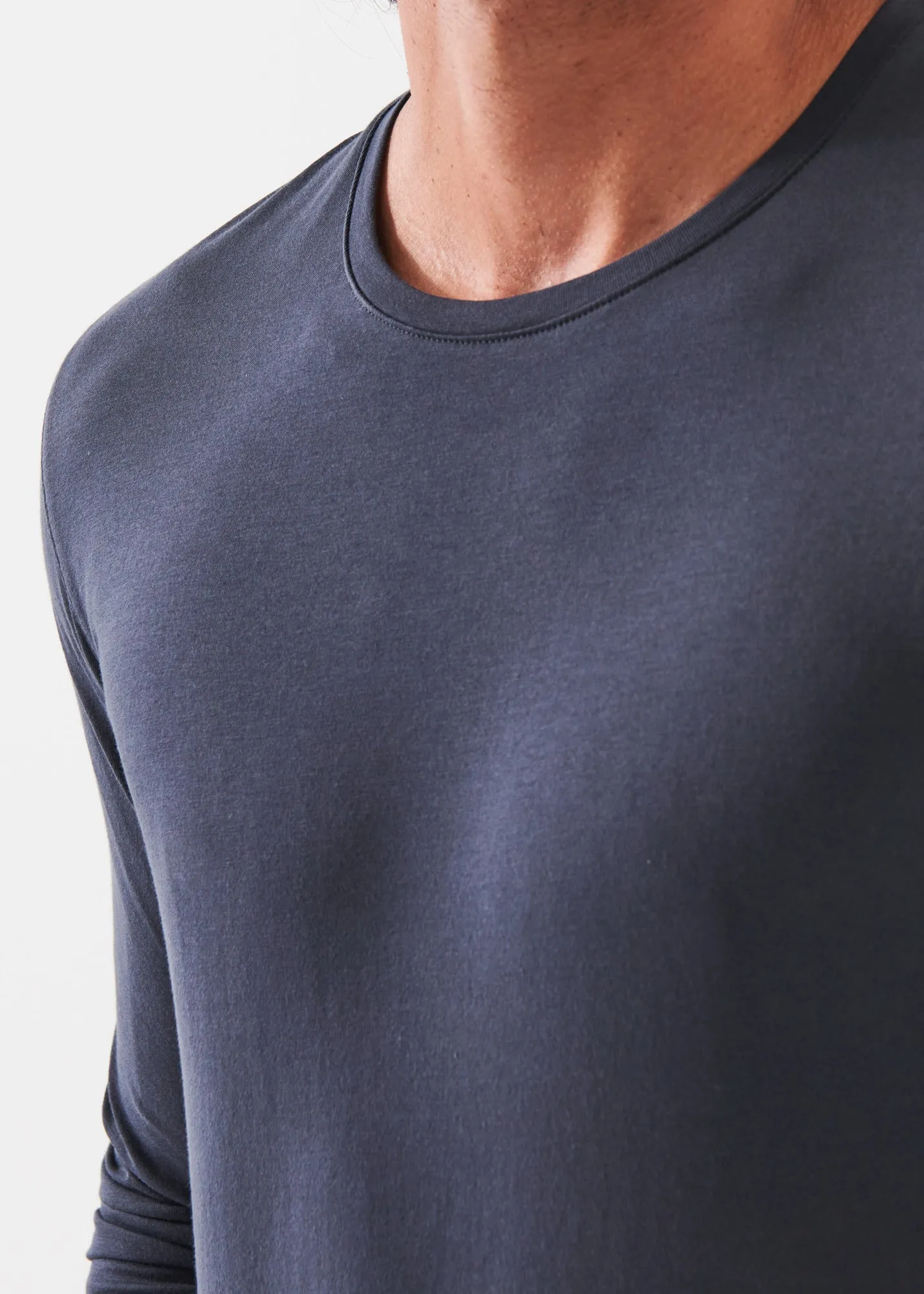 PIMA COTTON STRETCH LONG SLEEVE T-SHIRT